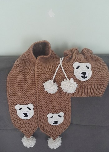 Kahverengi Nakışlı Örgü Çocuk Bere ve Atkı Seti - Görsel 2