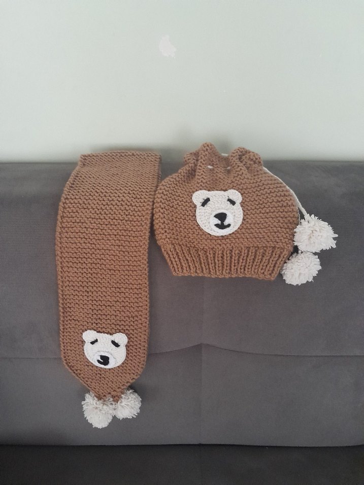 Kahverengi Nakışlı Örgü Çocuk Bere ve Atkı Seti - Görsel 3