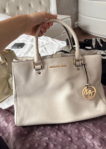 Michael Kors Beyaz Deri Kadın Çanta