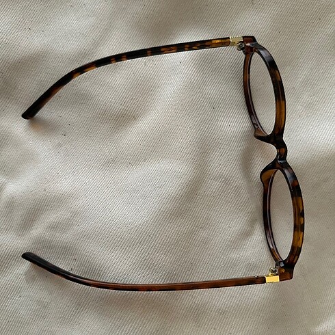 Miu Miu miu miu leopar gözlük muadili