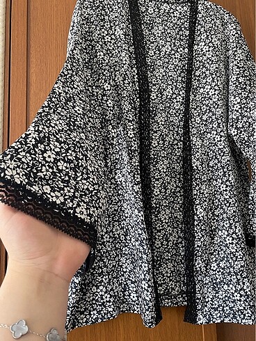 Diğer desenli kimono
