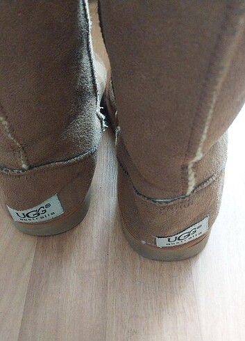 Ugg bayan bot