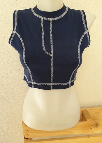 Kadın Lacivert Yüksek Yakalı Crop Top