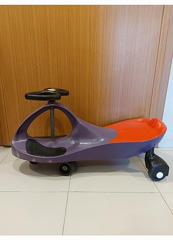 Swing car 