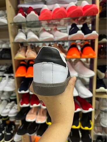 38 Beden beyaz Renk Adidas samba