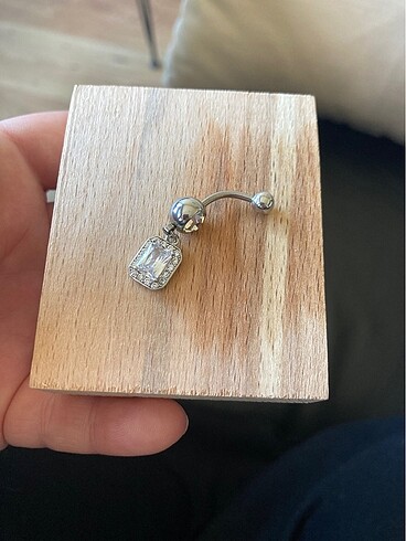 Beden gri Renk Piercing-Göbek