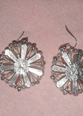 Bej Çiçek Desenli Boncuklu Midi Küpe - Görsel 6