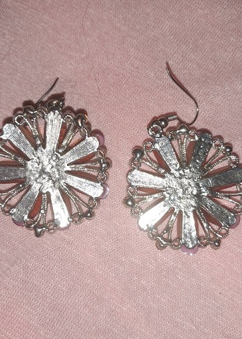 Bej Çiçek Desenli Boncuklu Midi Küpe - Görsel 5