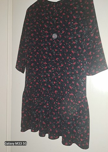 Çiçek Desenli Siyah Elbise - Görsel 5