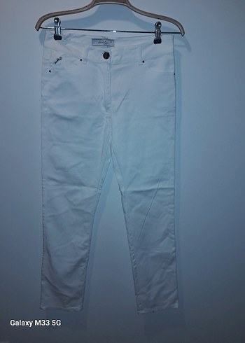 Beyaz Midi Denim Kadın Pantolon