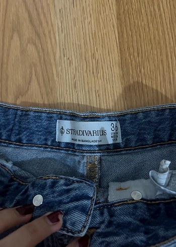 STRADIVARIUS   Kadın Mini Denim Şort - Görsel 4