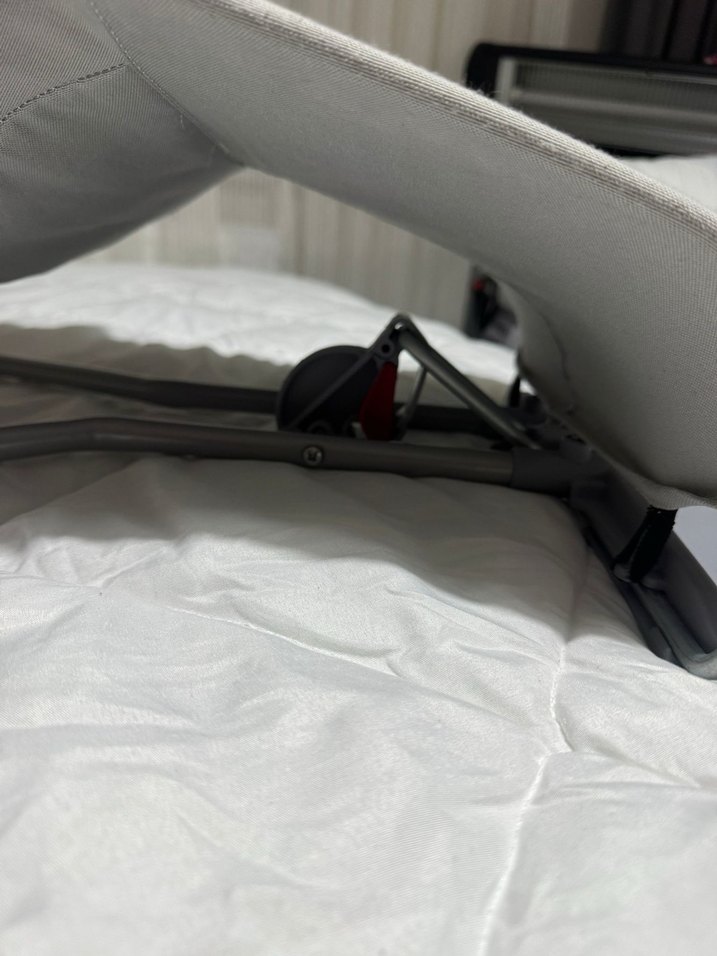 Gri Bebek Taşıma Koltuğu - Görsel 3