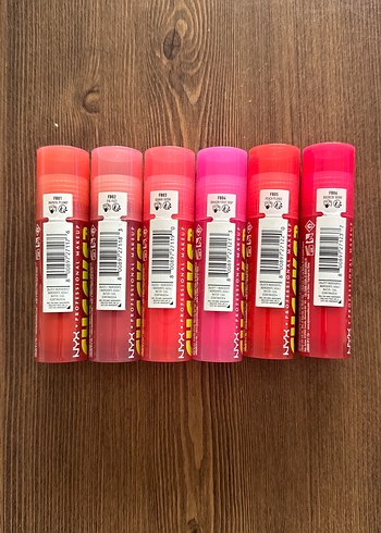 Nyx fatcheeks allık