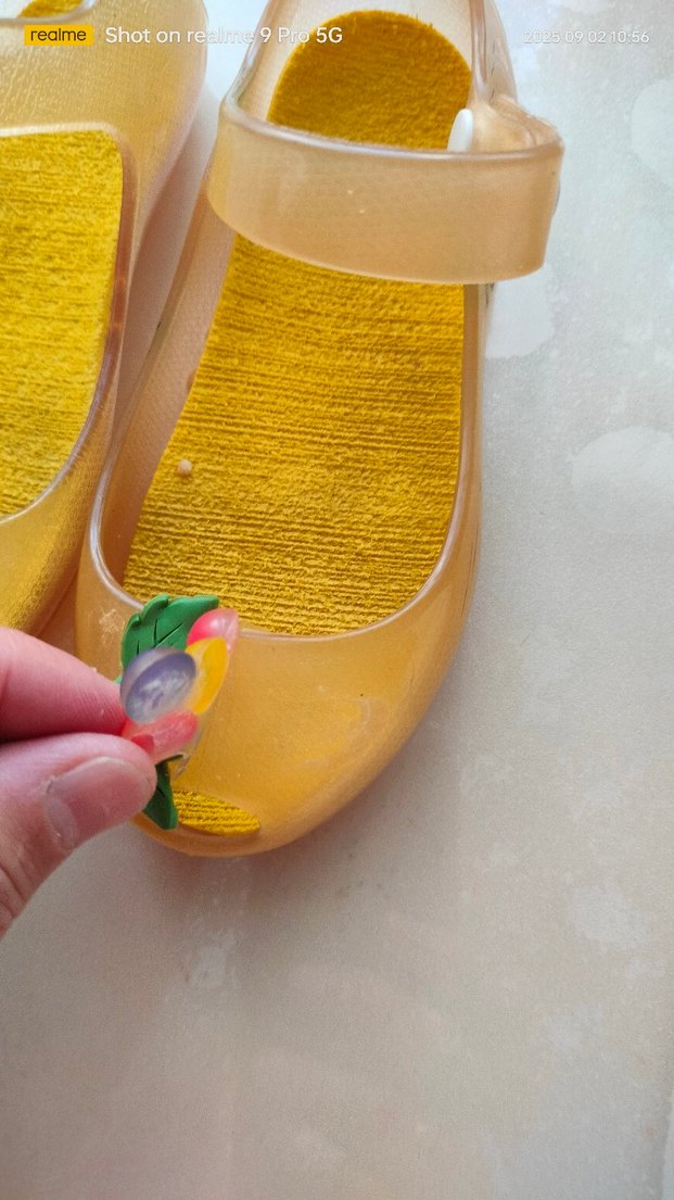 Boncuklu Sarı Çiçekli Kız Terliği - Görsel 4