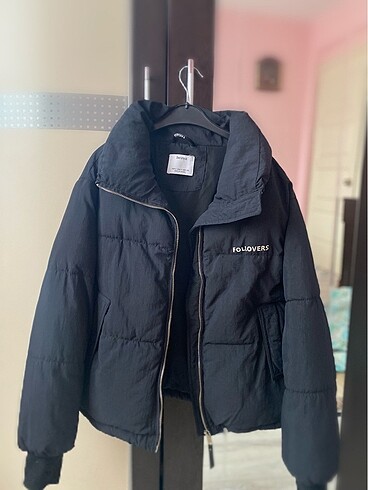 Bershka Follovers Mont
