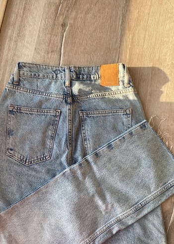 32 Beden Zara straight jean