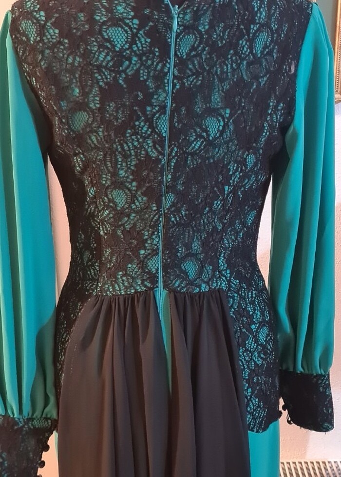 Güpürlü taşlı Abiye elbise 40 beden  - Görsel 3