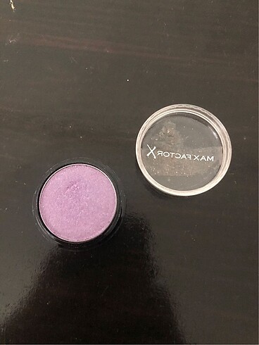 Max Factor lila ışıltılı göz farı