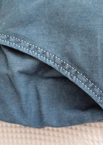 46 Beden Erkek. Denim Şort