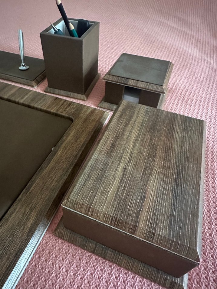 Koyu Kahverengi Ahşap Masaüstü Seti - Görsel 4