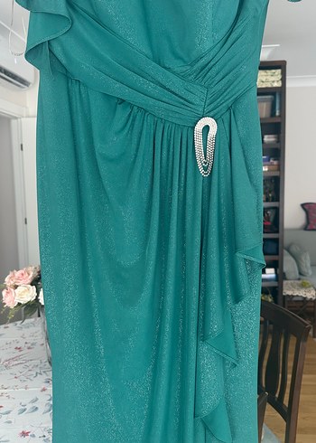 Parlak Yesil V Yaka Drapeli Uzun Abiye - Görsel 8