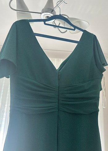 Parlak Yesil V Yaka Drapeli Uzun Abiye - Görsel 11