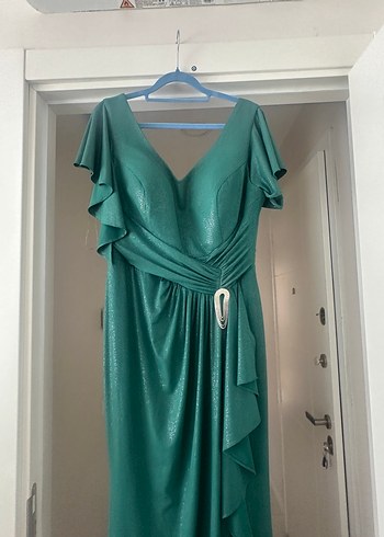 Parlak Yesil V Yaka Drapeli Uzun Abiye - Görsel 15