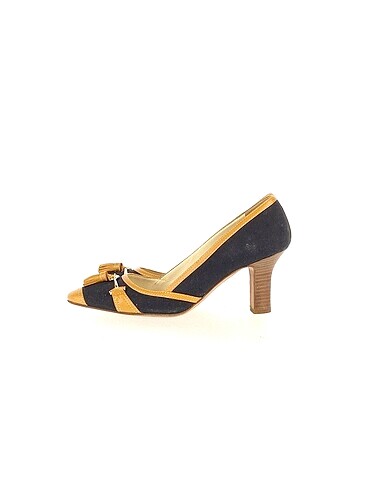Fratelli Rossetti Stiletto %70 İndirimli.