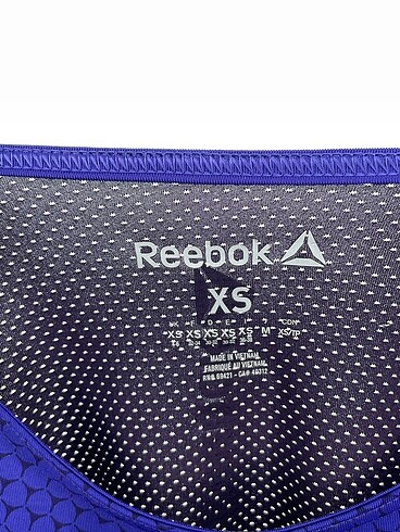 xs Beden çeşitli Renk Reebok T-shirt %70 İndirimli.