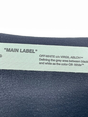 universal Beden siyah Renk Off-White Kazak / Triko %70 İndirimli.