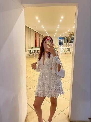 Parıltılı özel gün elbisesi - Görsel 3