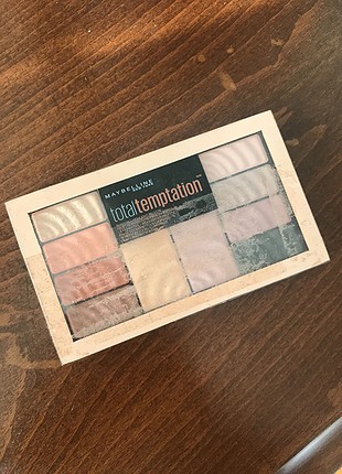 Maybelline total temptation