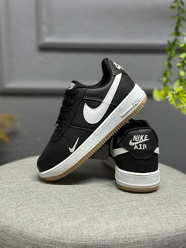 Nike Air Force