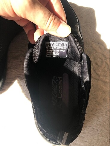 37,5 Beden siyah Renk Skechers orj