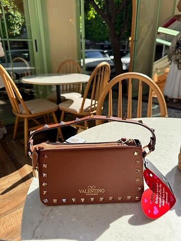 Valentino Valentino