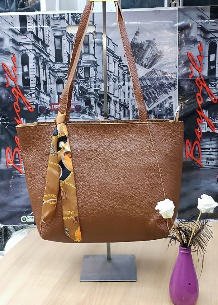 Büyük Boy Çanta  - Görsel 2