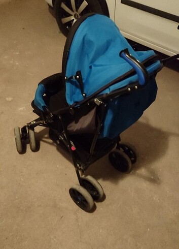 9- 36 kg Beden mavi Renk Bebek arabası 