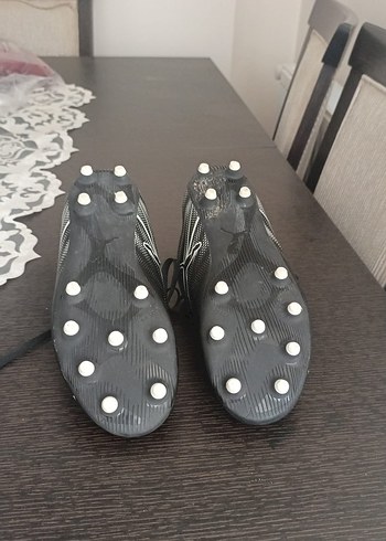 38 Beden siyah Renk Puma Siyah Erkek Futbol Kramponu