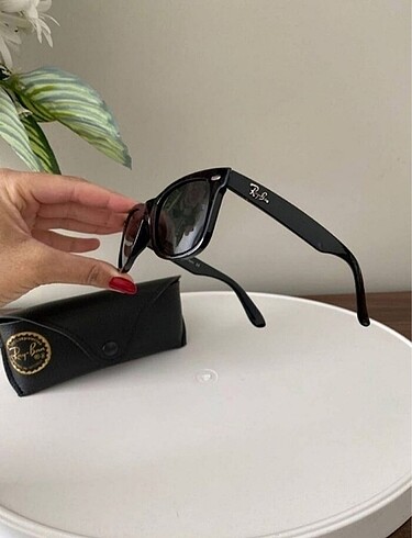 Beden siyah Renk Rayban Unisex Parlak Güneş Gözlüğü