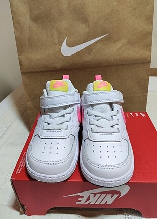 Nike Spor Ayakkabı