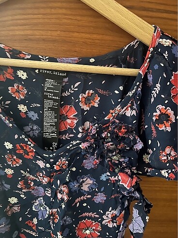 xs Beden River Island elbise