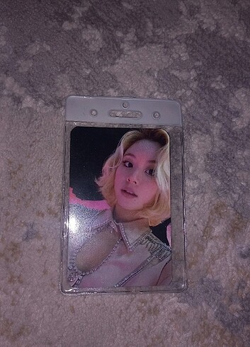  Beden Chaeyoung Eyes Wide Open pc