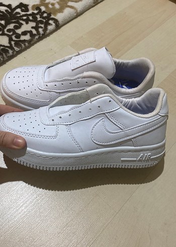 Beyaz Spor Ayakkabı - Görsel 2