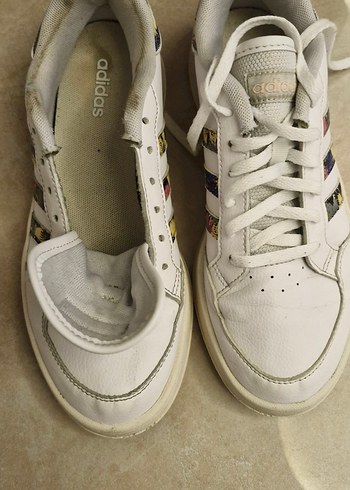 Beyaz Adidas Spor Ayakkabı Velcro Bantlı - Görsel 2