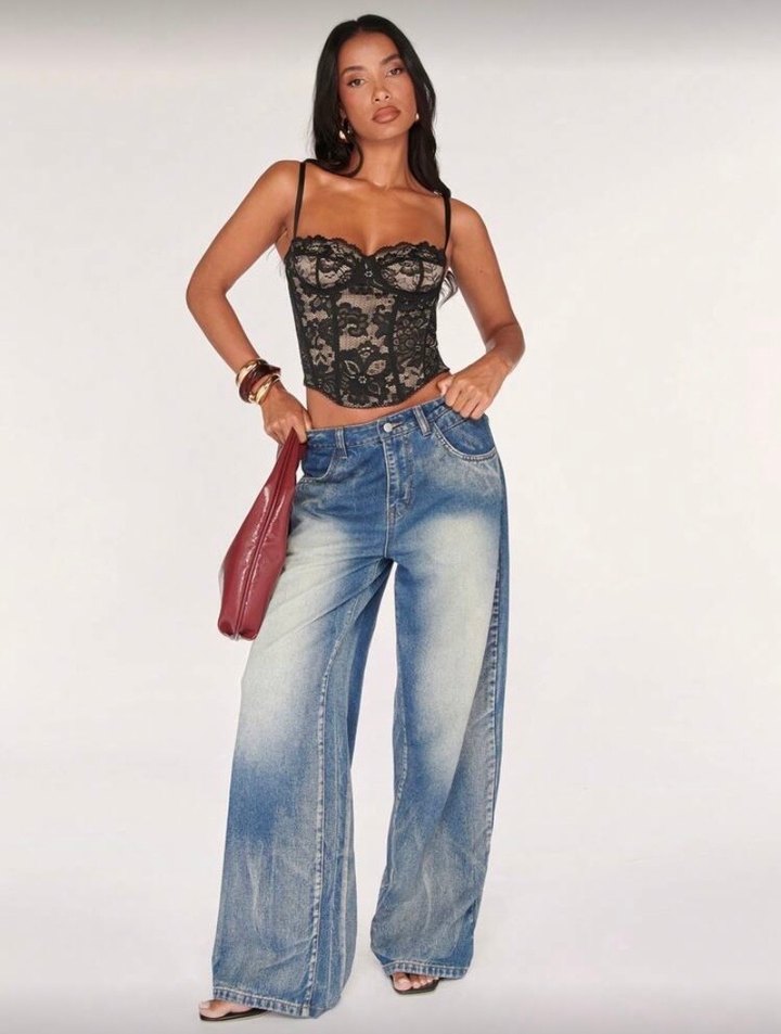 Dantel Detaylı Siyah Gotik Büstiyer - Görsel 3