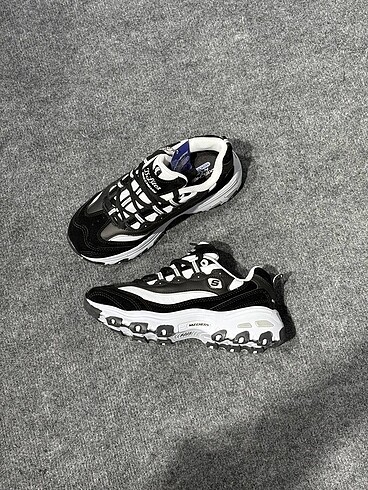 38 Beden Skechers D?lites