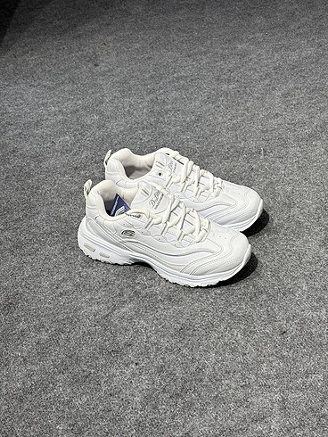 Skechers D?lites Beyaz