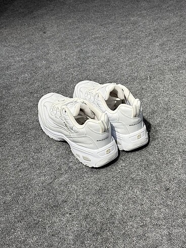 38 Beden Skechers D?lites Beyaz