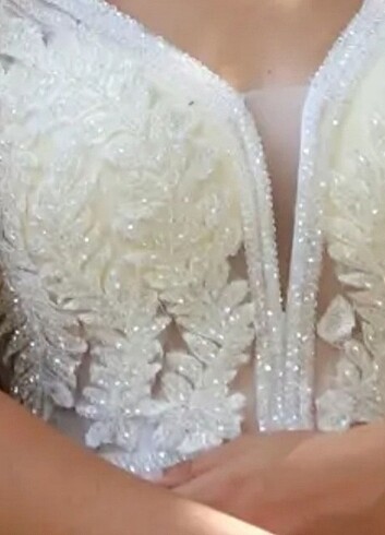 m Beden HELEN GELİNLİK