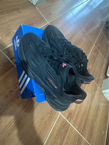 adidas Ozweego Celox 43 Size